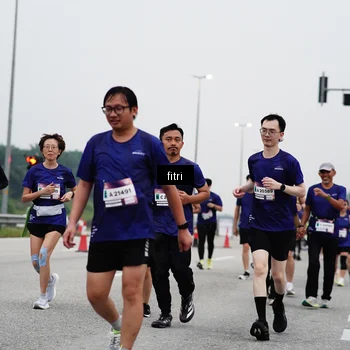Runner Photo 7468435