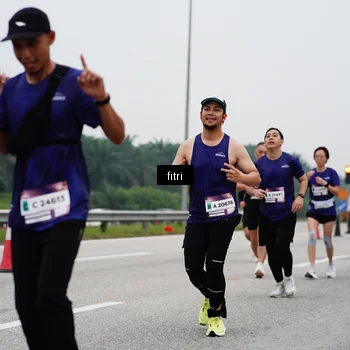 Runner Photo 7468445