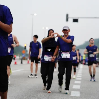 Runner Photo 7468477
