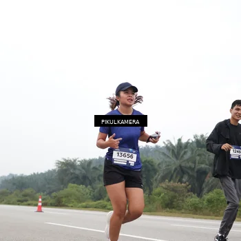 Runner Photo 7468496