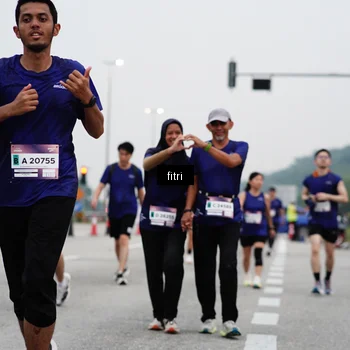 Runner Photo 7468542