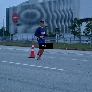 Runner Photo 7468554