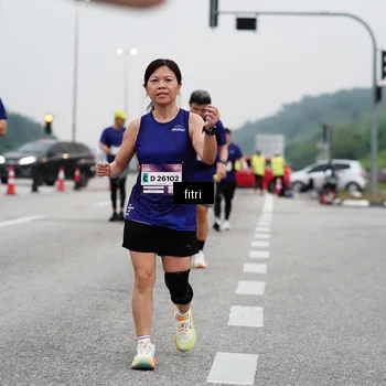 Runner Photo 7468557
