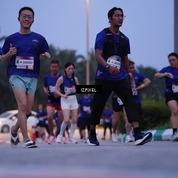 Runner Photo 7468569