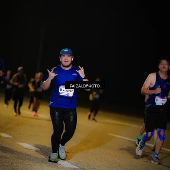 Runner Photo 7468574
