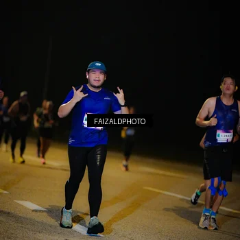 Runner Photo 7468576