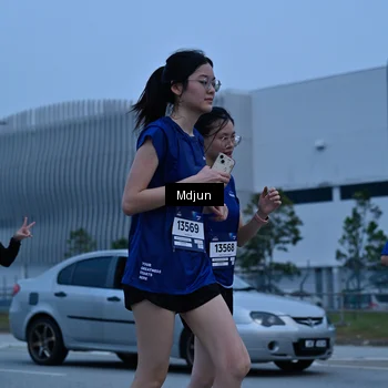 Runner Photo 7468578
