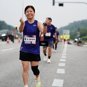 Runner Photo 7468594