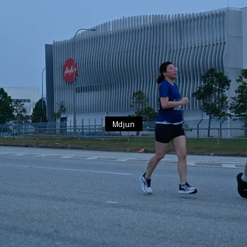 Runner Photo 7468639