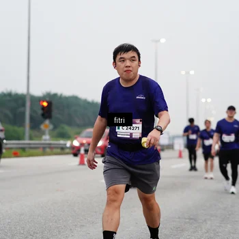 Runner Photo 7468642