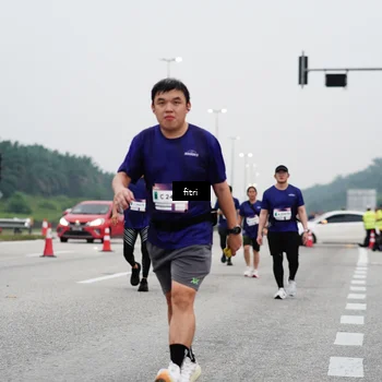 Runner Photo 7468644