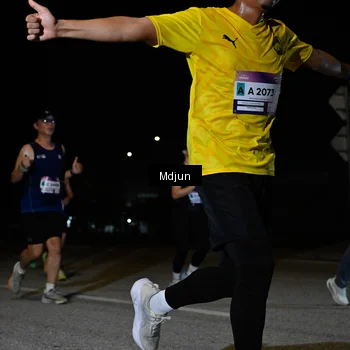 Runner Photo 7468667
