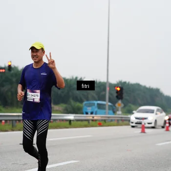 Runner Photo 7468668