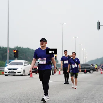 Runner Photo 7468676