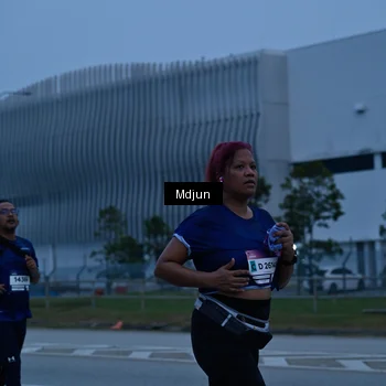 Runner Photo 7468680