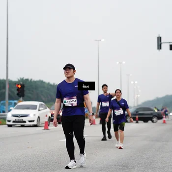 Runner Photo 7468682