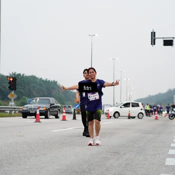 Runner Photo 7468685