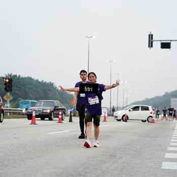 Runner Photo 7468688