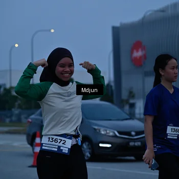Runner Photo 7468690