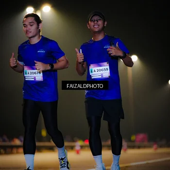 Runner Photo 7468692