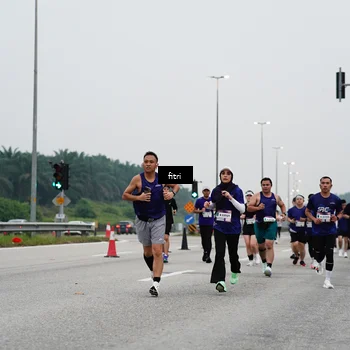 Runner Photo 7468721