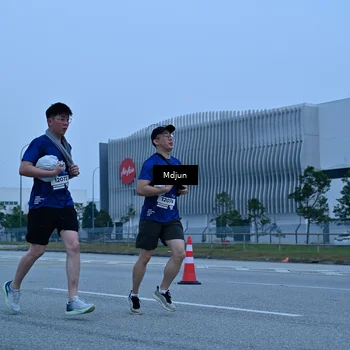Runner Photo 7468736