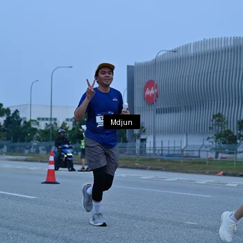 Runner Photo 7468756