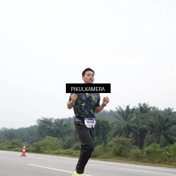 Runner Photo 7468757