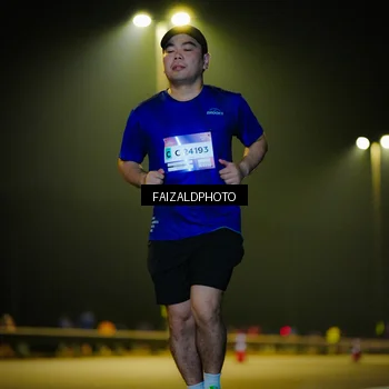Runner Photo 7468767