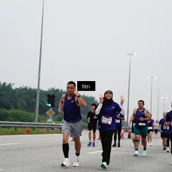 Runner Photo 7468772