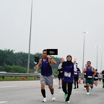 Runner Photo 7468774