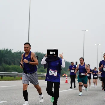 Runner Photo 7468787