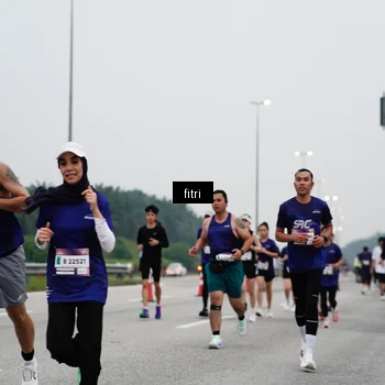 Runner Photo 7468790
