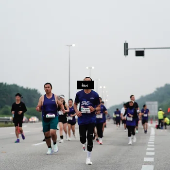 Runner Photo 7468792