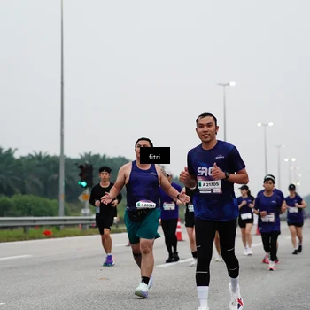 Runner Photo 7468833
