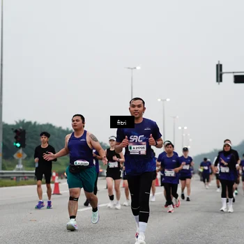 Runner Photo 7468835
