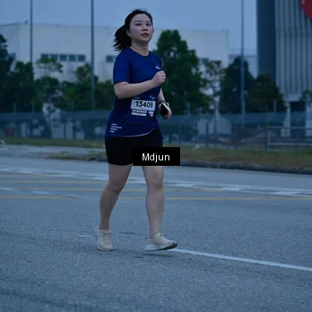 Runner Photo 7468881
