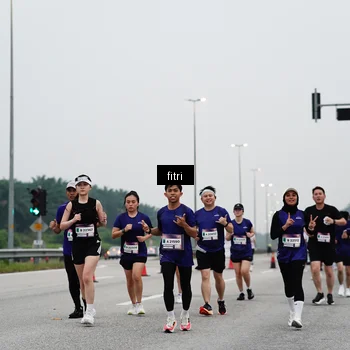 Runner Photo 7468897