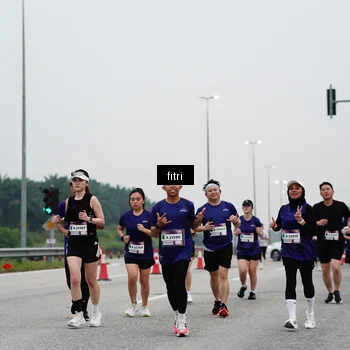 Runner Photo 7468902