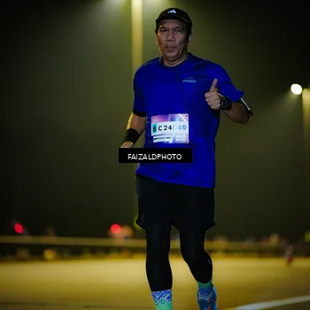 Runner Photo 7468922