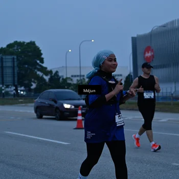 Runner Photo 7468924