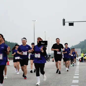 Runner Photo 7468940