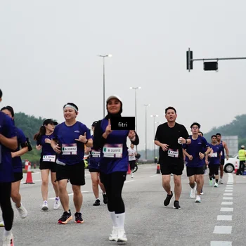 Runner Photo 7468944