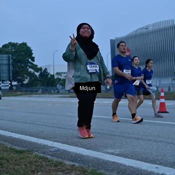 Runner Photo 7468948