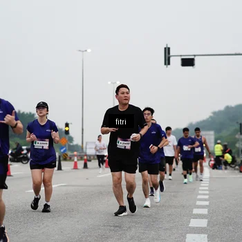 Runner Photo 7468981