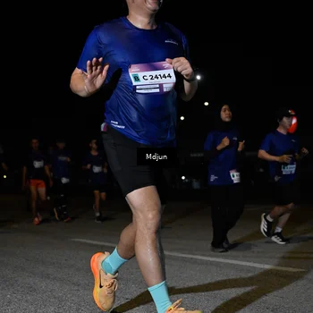 Runner Photo 7469010