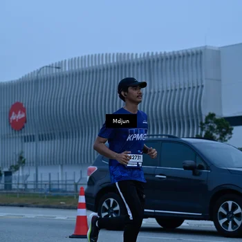 Runner Photo 7469012