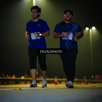 Runner Photo 7469042