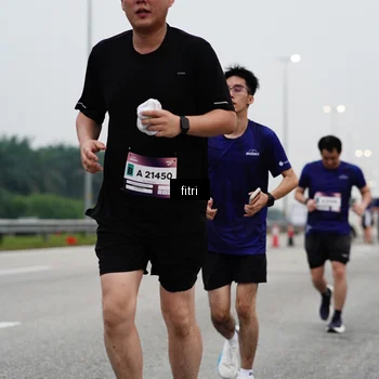 Runner Photo 7469050