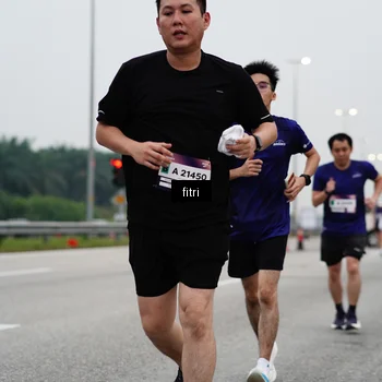 Runner Photo 7469052